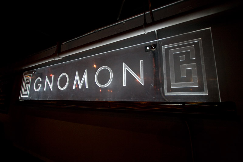 Gnomon sign cg channel